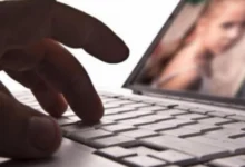 Photo of Британски агенции ги предупредуваат родителите да не објавуваат фотографии од своите деца на интернет