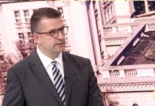 Photo of Томовски: Воведувањето на обоените регистарски таблички за службените возила ги намали злоупотребите за 70 проценти