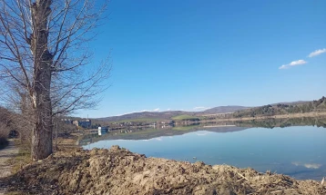 Photo of Во велешкото езеро нема капење – водата има цијанобактерии и токсини