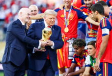Photo of (ВИДЕО) Наместо Шпанците – Трамп во центарот на вниманието, сите зборуваат за неговиот скандалозен потег на подиумот