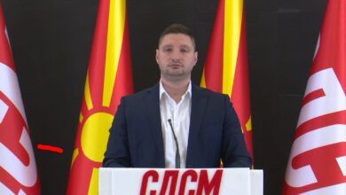 Photo of (ВИДЕО) Фрчковски: Мицкоски го унапреди условно осудениот бизнис партнер Димовски во ресор „добро владеење”