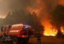 Photo of Огнената стихија се приближи на само 15 километри од Бордо. Макрон свика кризен состанок