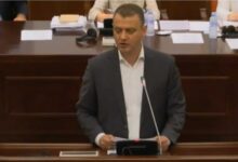 Photo of „Нема стабилност и развој со зголемен дефицит, ребалансот е признание за промашените политики на власта“, вели Трајчуловски