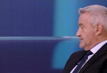 Photo of Од доктор без стаж до министер на докторите – кој е Сашо Клековски