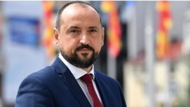 Photo of Битиќи: Ребалансот е фактура за владиниот дебакл, дефицитот руши рекорди, а власта крати од граѓаните и инвестициите