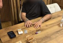 Photo of МВР ОБЈАВИ ФОТОГРАФИИ: Фатен на дело измамник од Кавадарци – ограбил жена за 9.000 евра