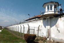 Photo of Осуденик натепал затворски службеник