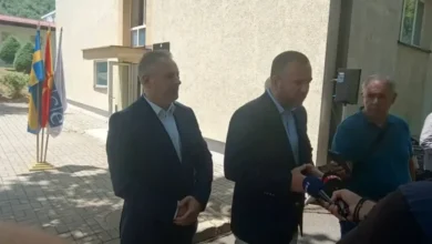 Photo of Тошковски за најновото врсничко насилство во Скопје: Кривични и за децата и за нивните родители