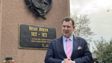 Photo of Возила на бугарската амбасада биле оштетени во сообраќајни незгоди, дали амбасадорот Радуков бил зад воланот?!