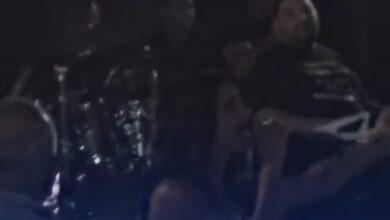 Photo of Видео: Гавазова Бум БУМ Пештанци Дум Дум. Општа тепачка во целосен мрак рана средсело. Концертот прекинат,полицијата со батерии ги барала тепачите