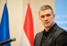 Photo of Сменетиот министер за одбрана на Украина бара избори
