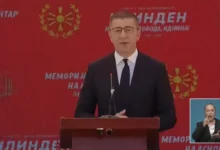 Photo of Мицкоски: Секоја генерација има свој Илинден, нашата со задача да ја зачува државата, да ја направи просперитетна и да ја направи земја во која луѓето ќе сакаат да градат иднина