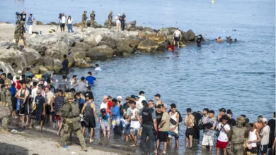 Photo of Шпански аналитичари: Мигрантската криза во Сеута има обележја на хибридна операција