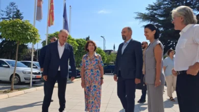 Photo of Сиљановска-Давкова: Струга е пример за вредностите на Рамковниот договор и соживотот