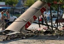 Photo of Автомобил се заби во автобуска постојка во Скопје (ФОТО)