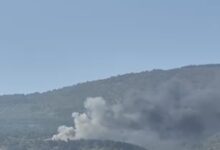 Photo of Гори двокатен автобус на Средно Водно – чадот видлив и од Скопје