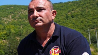 Photo of Ангелов: Три „ертрактори“ се борат со пожарот на Жеден кај Јажинце