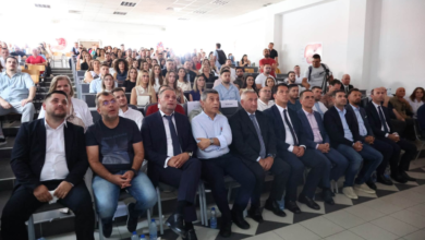 Photo of Лидерите на Влен делеа решенија за вработување во тетовската болница, за директорот настанот не бил партизиран