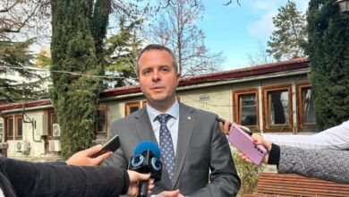 Photo of Герасимовски и ВМРО-ДПМНЕ почнаа со нова кавга: Нема исплата од 6,6 милиони денари за мобилната апликација