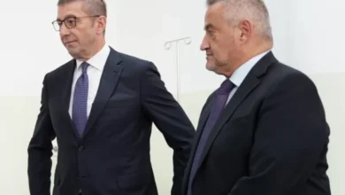 Photo of СДСМ: Клековски ги празни базените што ги отвори Мицкоски