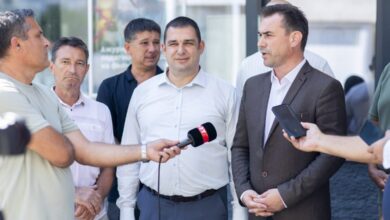 Photo of Протестите на земјоделците вродија со плод: „Ајварката“ ќе се откупува за 30 денари по килограм