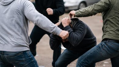 Photo of Тепачка меѓу две групи во Сингелиќ, во пресметката употребени кундак од пиштол и метален предмет