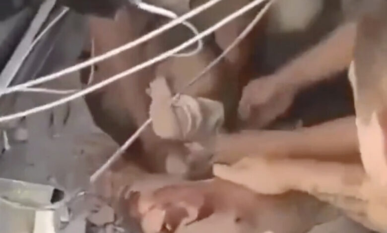 Photo of (ВИДЕО) Го слушнале плачот под урнатините: Спасувачите извлекоа живо бебе по земјотресот во Колумбија