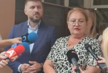Photo of Јаневска за затворањето училишта: Не е во ред група деца од пет до девет години изолирано да живеат во едно училиште зашто така тие не се социјализирани со други деца