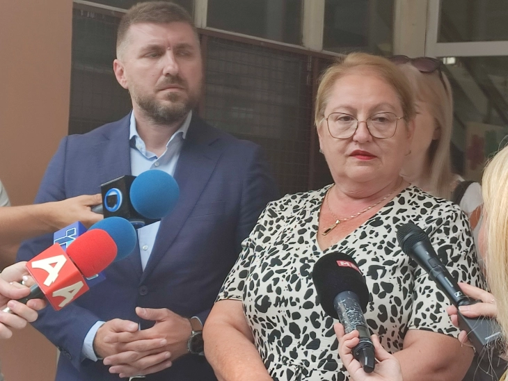 Јаневска за затворањето училишта: Не е во ред група деца од пет до девет години изолирано да живеат во едно училиште зашто така тие не се социјализирани со други деца