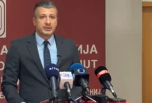 Photo of Перински најави измена на Правилникот за боледување – зајакнати контроли и намалување на боледувањето што го даваат матичните лекари од седум на пет дена