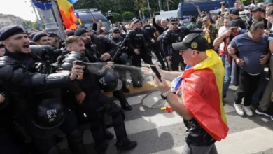 Photo of Судири помеѓу демонстрантите и полицијата на протестот на одгледувачи на овци во Букурешт