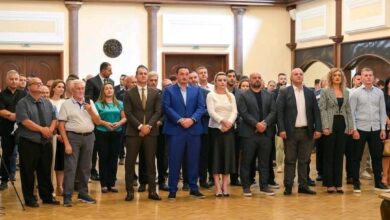 Photo of ДУИ: 0 Албанци меѓу државните награди „8 Септември“ – и успесите на Албанците стануваат невидливи