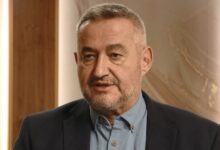 Photo of Клековски не ги смета за малтретирање промените во боледувањата: Земаат боледување, а на Инстаграм објавуваат слики од одмор