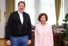 Photo of Сиљановска-Давкова на средба со Вајц: Билатералните прашања треба да бидат одвоени од процесот на пристапување кон ЕУ