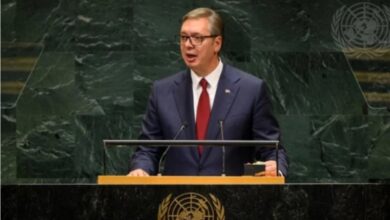 Photo of (Видео) Александар Вучиќ се прости со вработените во неговиот кабинет со „А, сад адио“ – утре поднесува оставка