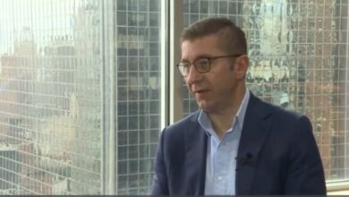 Photo of Мицкоски: Нашиот спор со Бугарија е билатерален, затоа треба да се вклучи ЕУ