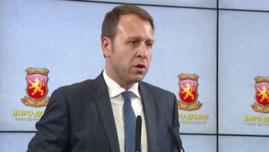 Photo of Јанушев за неговиот возач: Целосно се оградувам од постапувањето на приведеното лице
