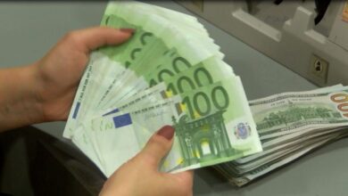Photo of Уапсениот возач на Јанушев бил пријавен од граѓанин, па фатен со обележани пари од МВР