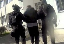 Photo of Акцијата сè уште трае: Пронајдени автоматско оружје и симболи на ИСИС, има апсења и одземање на уреди