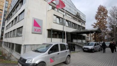 Photo of Левица: Власта смисли генијален модел за „поддршка на занаетчиите“- не им праќа сметки, па ги блокира што не платиле!