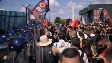 Photo of Најмалку 20 повредени во судирите меѓу демонстрантите и полицијата во Приштина