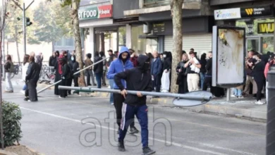 Photo of Масовни протести во Тирана: Солзавец, оган, запалени објекти и судири меѓу полицијата и демонстрантите