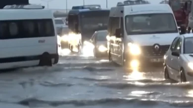 Photo of Невреме во Истанбул: поплавени улици, сообраќаен хаос и спасени лица од заглавен автомобил