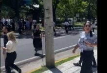 Photo of Видео:ОБЈАВЕНИ СЕ ПРВИ СНИМКИ: СТРАШЕН ЗЕМЈОТРЕС ВЕЧЕРВА ОД 7,7 СТЕПЕНИ – Луѓето панично бегаат од зградите, постои опасност од цунами – паника кај Панама
