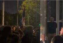 Photo of Ја купивте компанијата, но не и нашата совест“: Новинарите на Nova.rs излегоа на протест