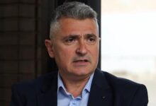 Photo of Илија Срдановиќ по упадот во „Информер“: Не прибегнувајте кон насилство
