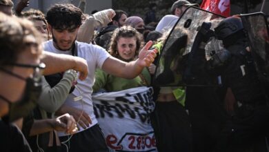 Photo of Што се случува во француските училишта? 400 се затворени, ситуацијата сериозно ескалираше