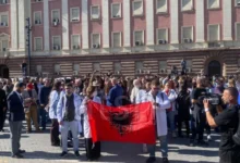 Photo of 11 ден протести во Тирана: Се бара безусловна оставка од Рама