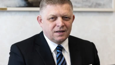 Photo of Фицо: Навредливата статуа на Трамп во Европскиот парламент е знак за пропаста на ЕУ