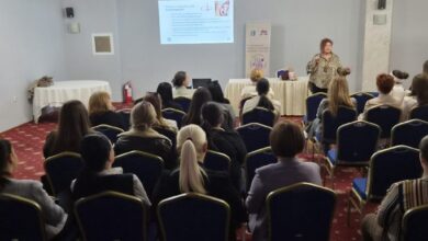 Photo of Од прашања за бременоста до исхраната на најмалите: Бесплатната обука  на dm и „Матрона” собра 40 родители во Струмица